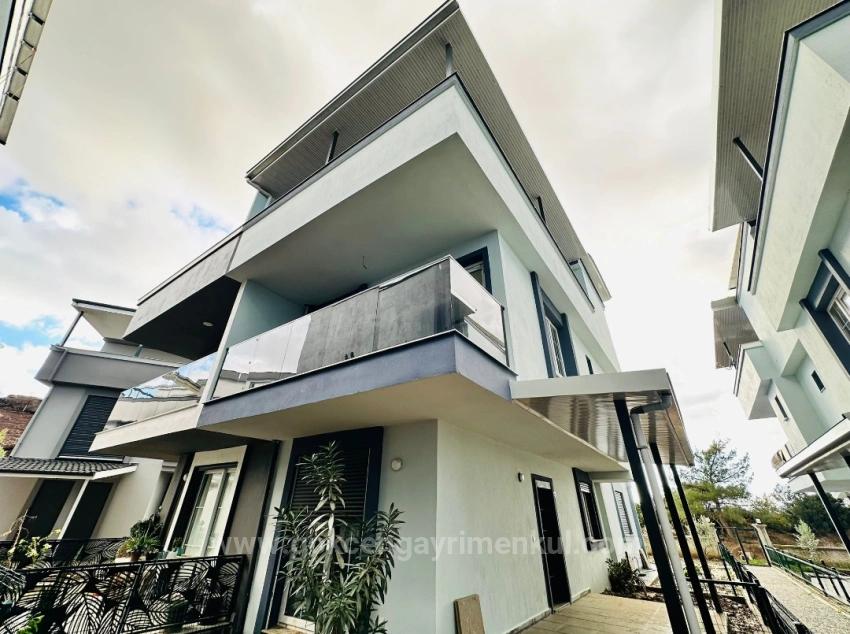 3+1 Villa In Doğanbey Region Of Seferihisar!!!