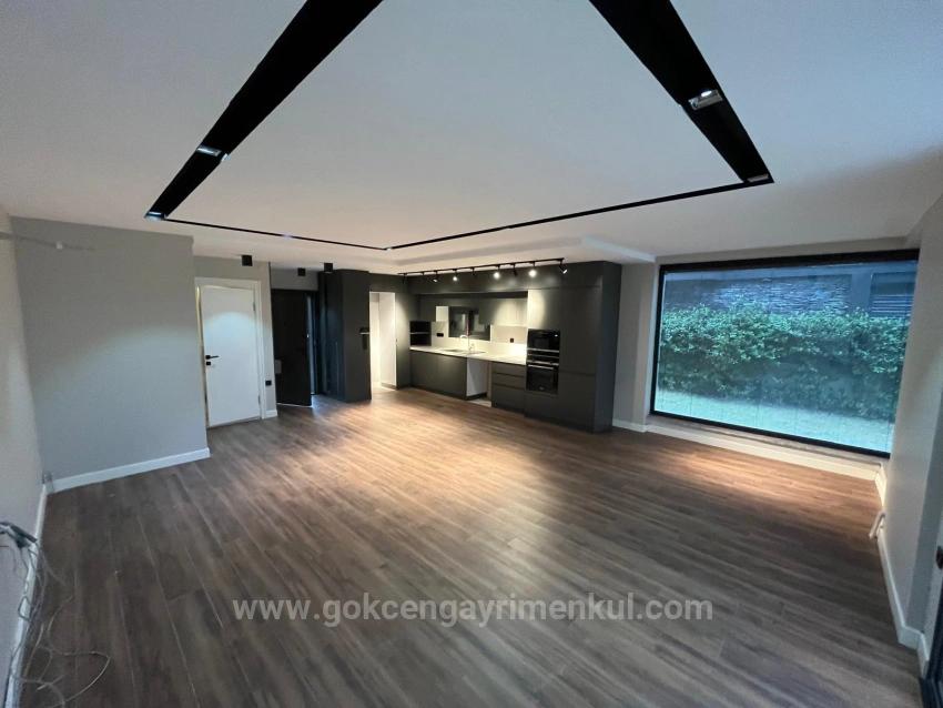 The Only Detached Luxury Villa On The Seaside In Gümüldür!!!!