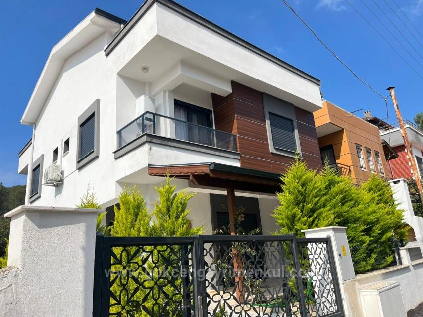 3+1 Villa For Sale In Özdere Çukuraltı, Seaside Area!!!
