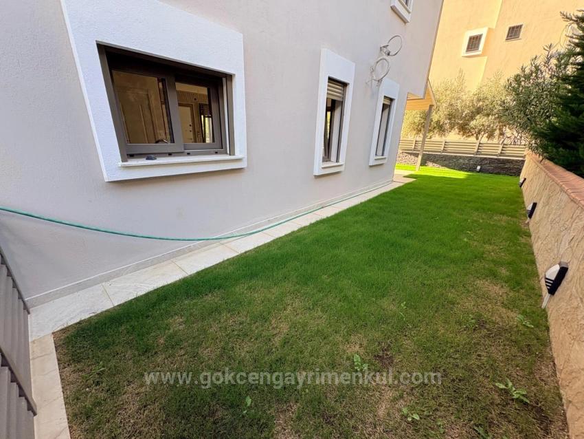 3+1 Villa In Özdere Çukuraltı Region, 80 Meters From The Sea!!!