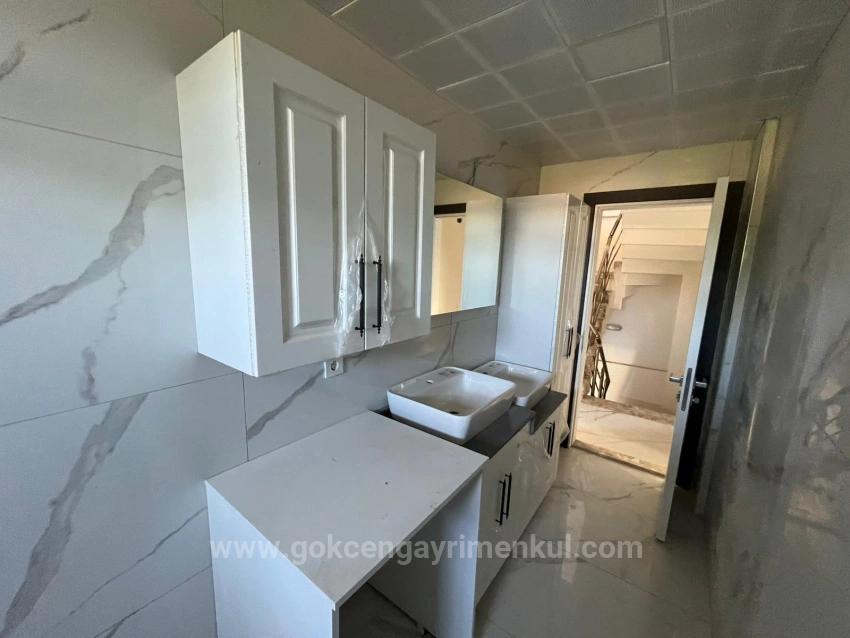 Centrally Located 3+1 Villa With Underfloor Heating In Özdere Çukuraltı Area!!!