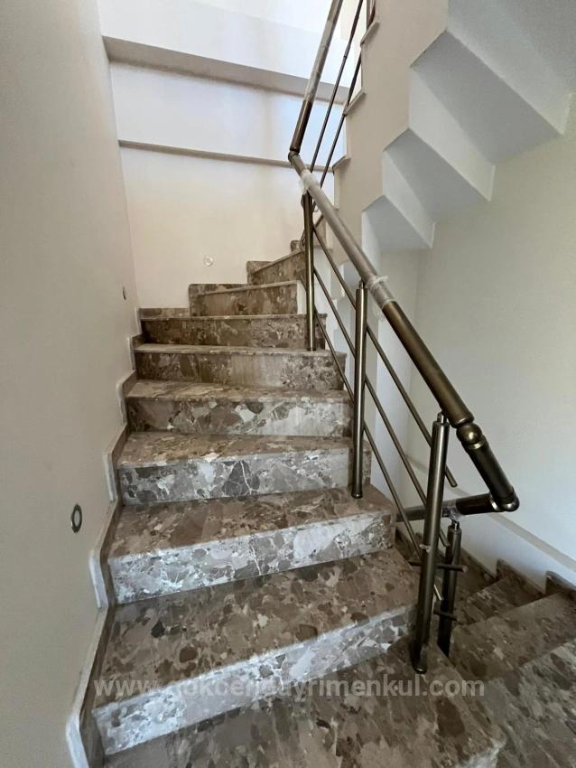 Centrally Located 3+1 Villa With Underfloor Heating In Özdere Çukuraltı Area!!!