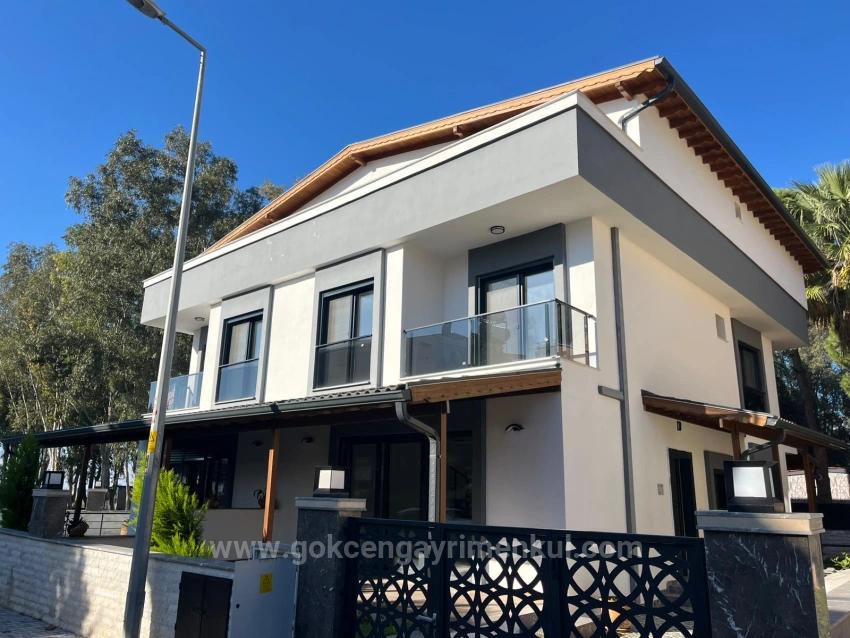 Beachfront Villa In Ortamahalle Area Of Özdere!!!