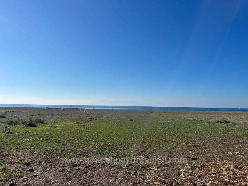 Beachfront Villa In Ortamahalle Area Of Özdere!!!