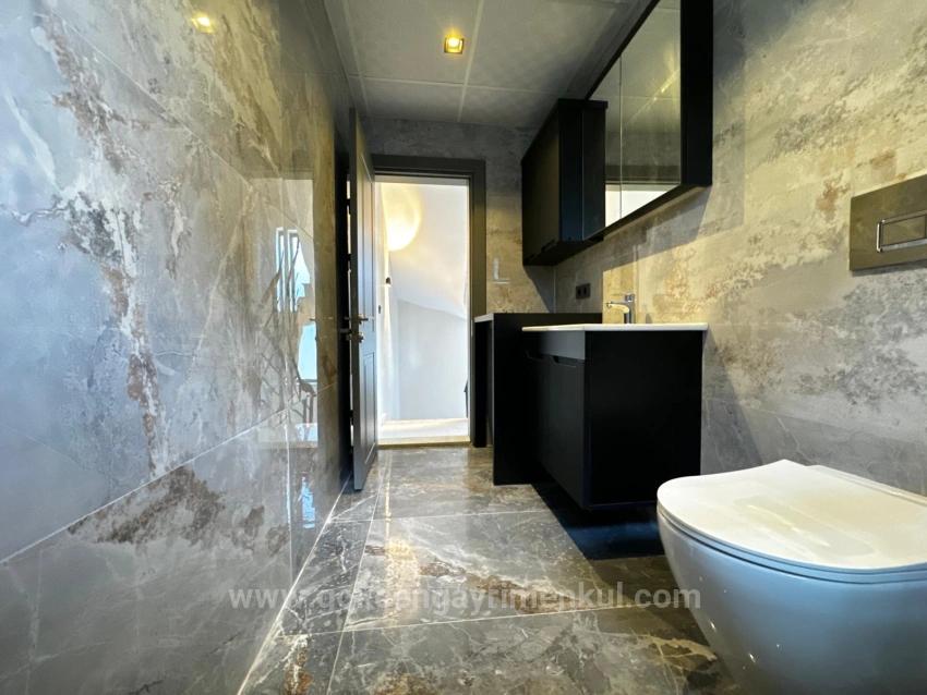 3+1 Villa In Seferihisar Doğanbey Region, 100 Meters From The Sea!!!