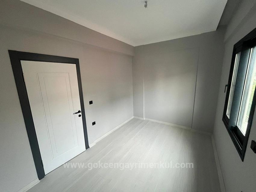 Luxury 3+1 Villa With Spacious Garden, 80 Meters From The Sea In Özdere Ortamahalle!!!