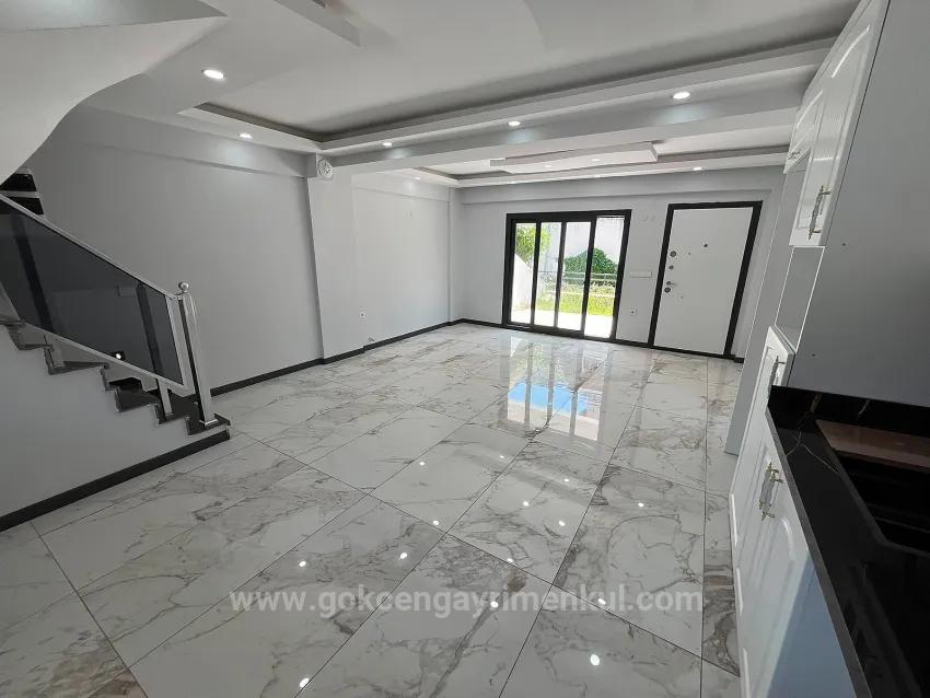 In Özdere, At Çukuraltın, Full Sea And Nature Viewed Spacious Garden 3+1 Villa!!!