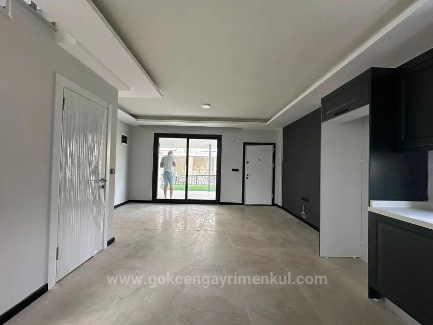 In Seferihisar Doganbey, 300M To The Sea 3+1 Villa !!!