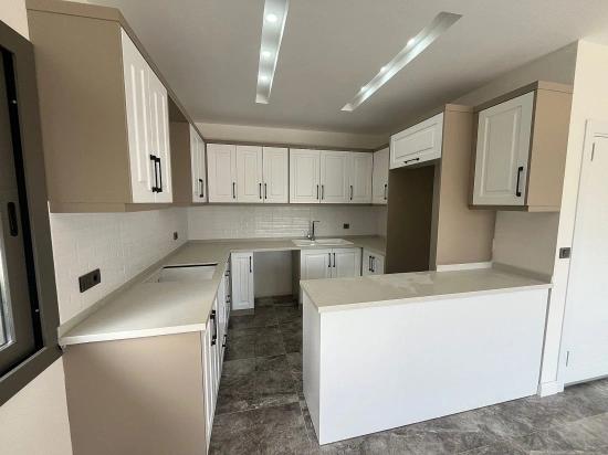 Villa With Garden, Parking, And 3 Bedrooms For Rent In Özdere Gümüldür Area, 400 Meters From The Sea!