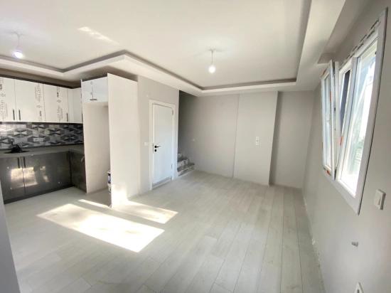 2+1 Villa With Occupancy Permit And No Additional Costs For Sale In Payamlı Region Of Seferihisar!!