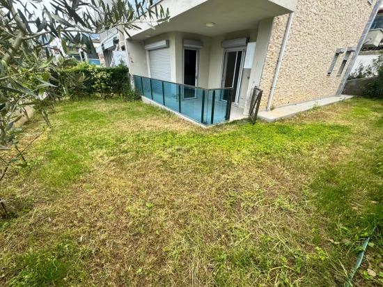 2+1 Apartment With Sea View And Garden In Özdere Çukuraltı Center!!!