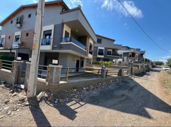 4+1 Corner Plot Villa In Özdere Ortamahalle Area!!!