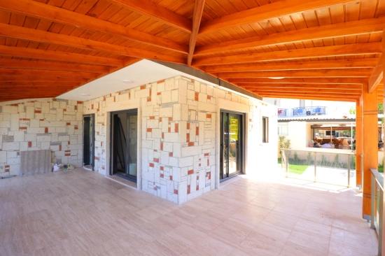 3+1 Villa In Seferihisar Ürkmez Region, 100 Meters From The Sea!!