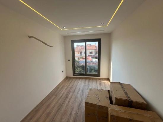 Spacious And Airy 3+1 Luxury Villa With Parking In Özdere Ortamahalle Center!!!