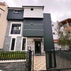 3+1 Detached Villa In Özdere Ortamahalle Area, 100 Meters From The Sea!!!!