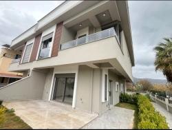 3+1 Villa In Özdere Ortamahalle Area, 300 Meters From The Sea!!!