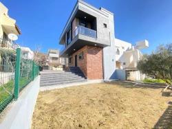 A Spacious, Detached Villa With Smart Systems In The Cumhuriyet Region Of Seferihisar!!!!