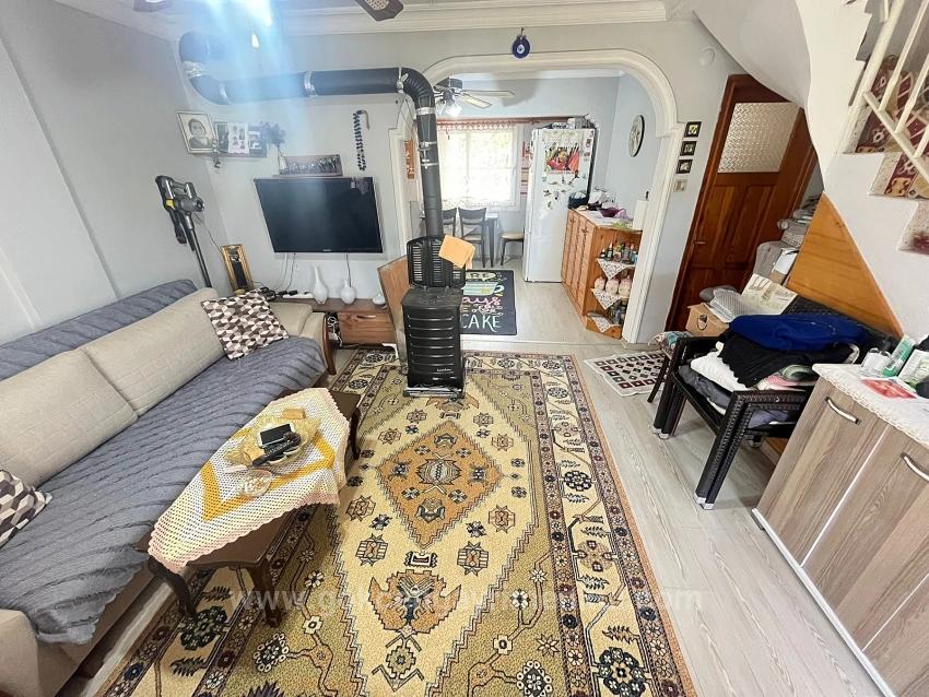 Вилла 3+1 В Районе Гюмюльдюр, В 300 Метрах От Моря.