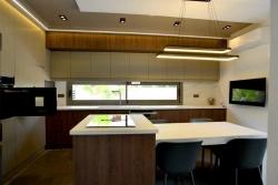 Единственная Отдельно Стоящая Вилла С Частным Бассейном В Регионе Оздере-Гюмюльдюр!!!