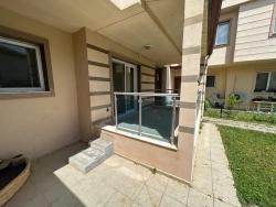 Для Продажи Вилла 3+1 в Çukuraltı Menderes Özdere - 180 m²