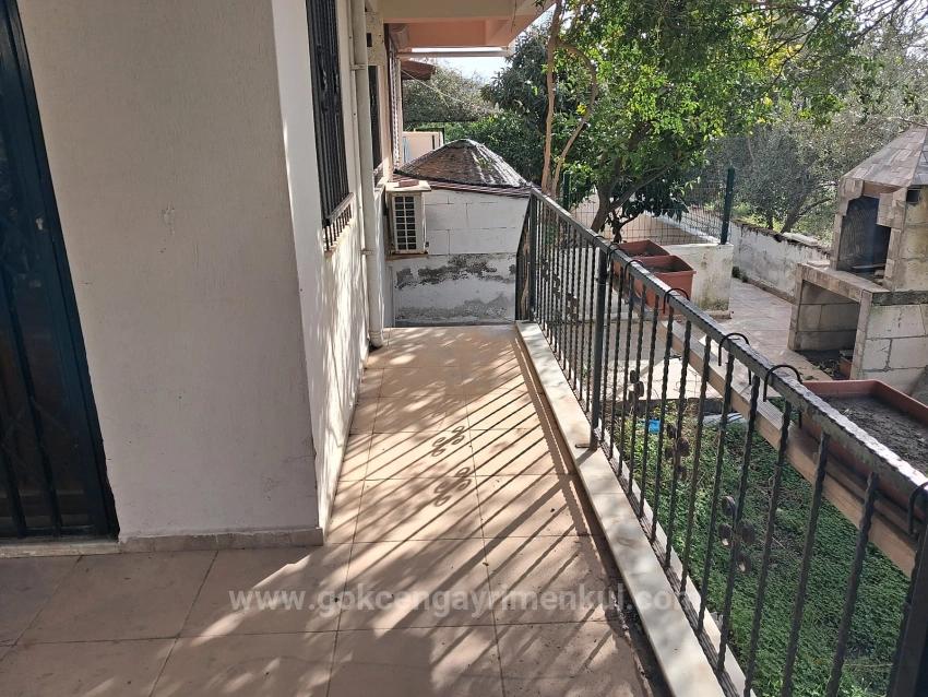 Gümüldür Bölgesinde 4+1 Villa!!!