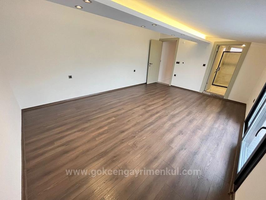 Gümüldür Bölgesinde Denize 350Mt Mesafe'de Yerden Isıtmalı 3+1 Villa!!