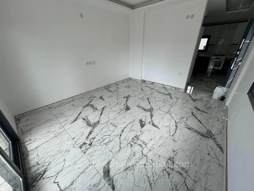 Özdere Ortamahalle Bölgesinde Denize 300Mt Mesafe'de Otoparklı Villa!!!!