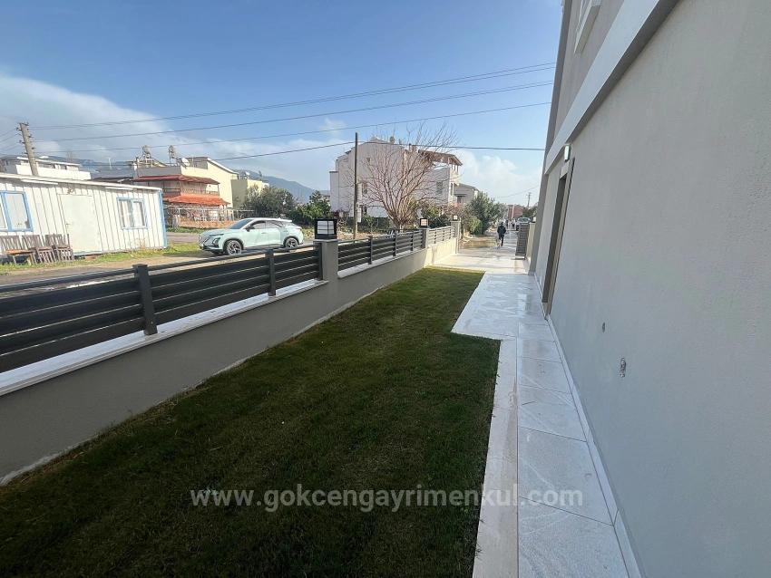 Özdere Gümüldür Bölgesinde Denize 400Mt 3+1 Otoparklı Bahçeli Villa!!!!