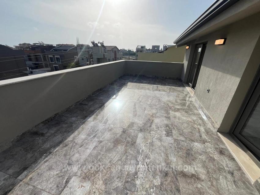 Özdere Gümüldür Bölgesinde Denize 400Mt 3+1 Otoparklı Bahçeli Villa!!!!