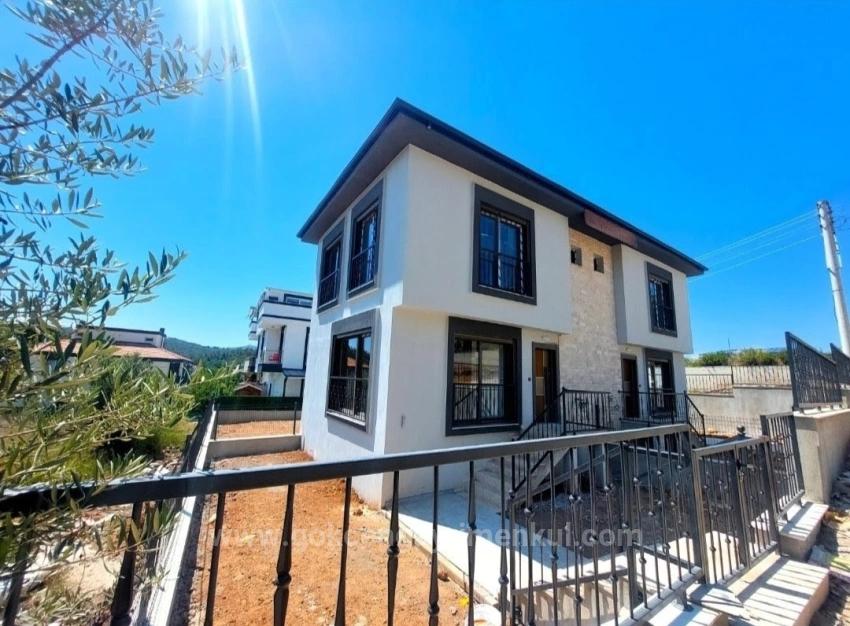 Seferihisar Payamlı'da Satılık Köşe 2+1 Villa !!