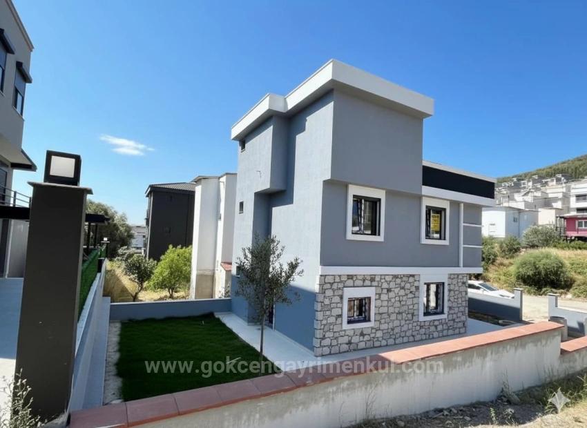 Seferihisar Doğanbey Bölgesin'de Müstakil Genis Ferah Villa !!!