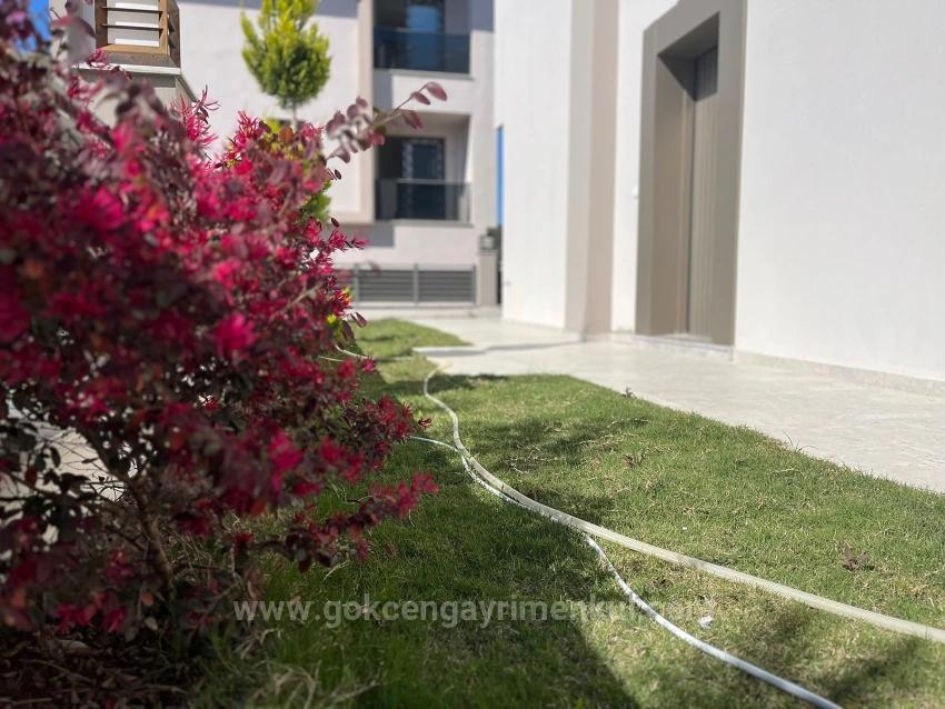 Özdere Ortamahalle Merkez'de Denize 350Mt Mesafe'de Villa !!!