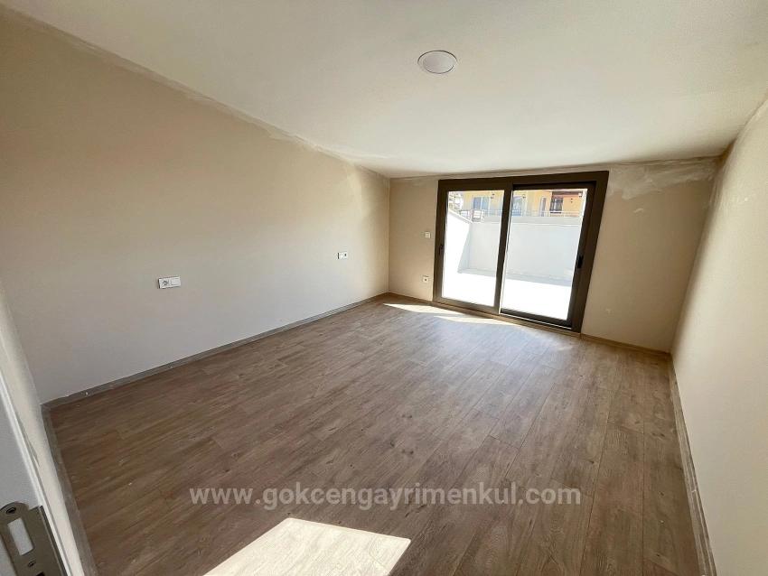 Özdere Ortamahalle Merkez'de Denize 350Mt Mesafe'de Villa !!!