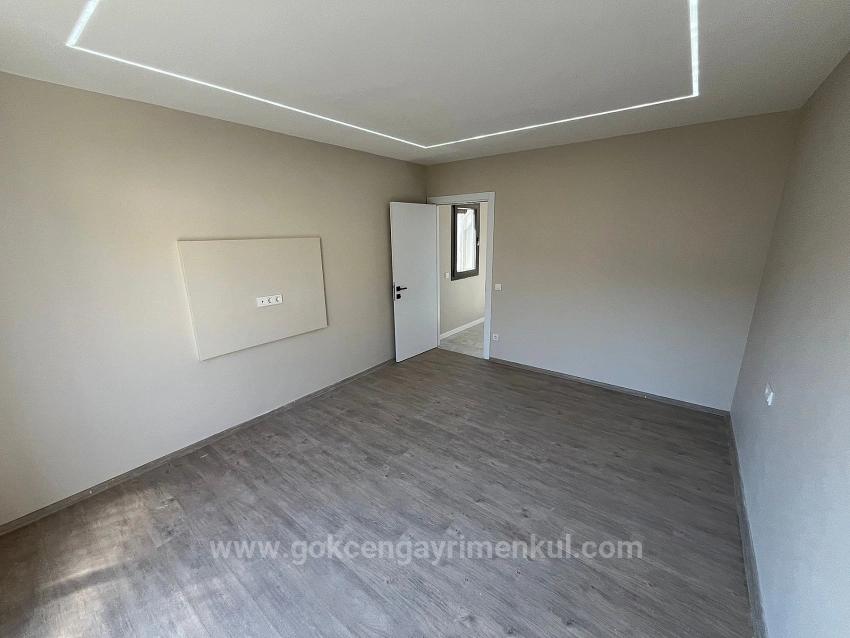 Özdere Ortamahalle Merkez'de Denize 350Mt Mesafe'de Villa !!!