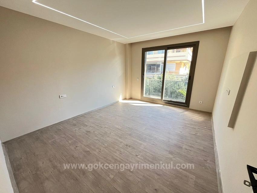 Özdere Ortamahalle Merkez'de Denize 350Mt Mesafe'de Villa !!!