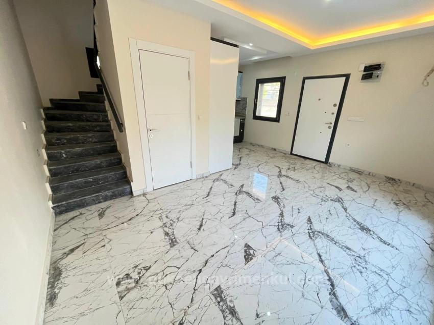 Özdere Ortamahalle Bölgesinde 4+1 Köşe Parsel Villa!!!