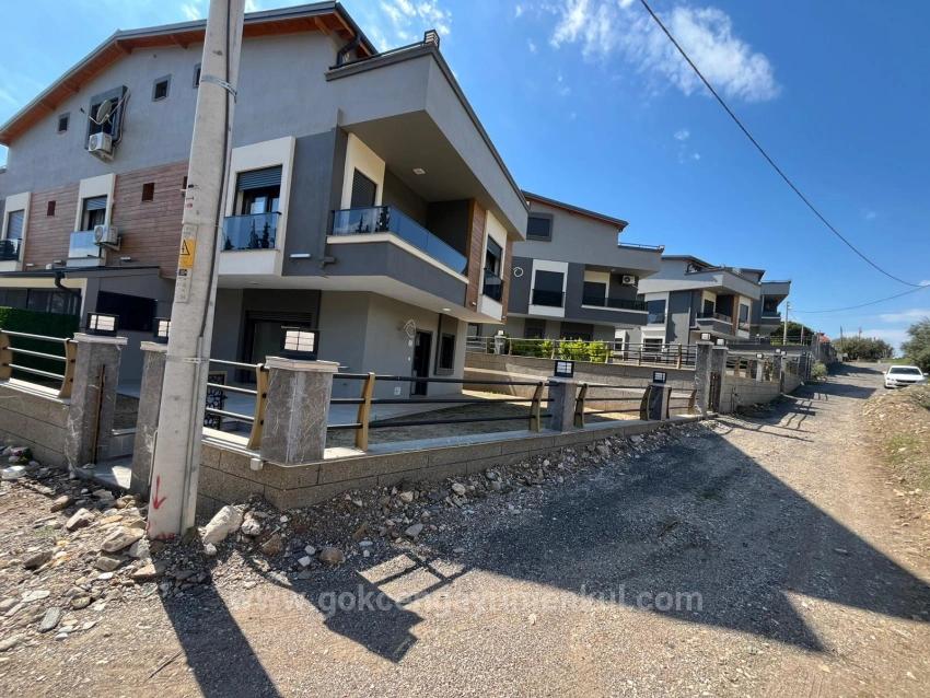 Özdere Ortamahalle Bölgesinde 4+1 Köşe Parsel Villa!!!