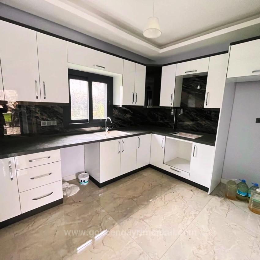 Özdere Ortamahalle Bölgesinde Denize 100Mt Mesafe'de 3+1 Müstakil Villa!!!!