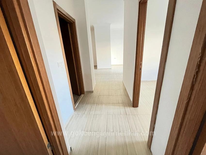 Gümüldürde Denize Sıfır 3+1 Bahçe Katı Daire!!!