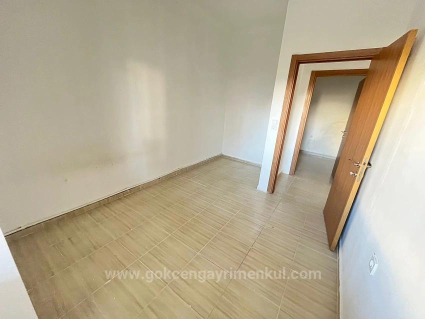 Gümüldürde Denize Sıfır 3+1 Bahçe Katı Daire!!!