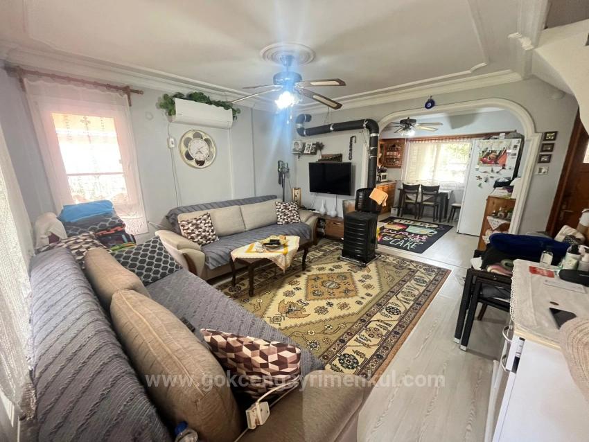 Gümüldür Bölgesin'de Denize 300Mt Mesafe'de 3+1 Villa