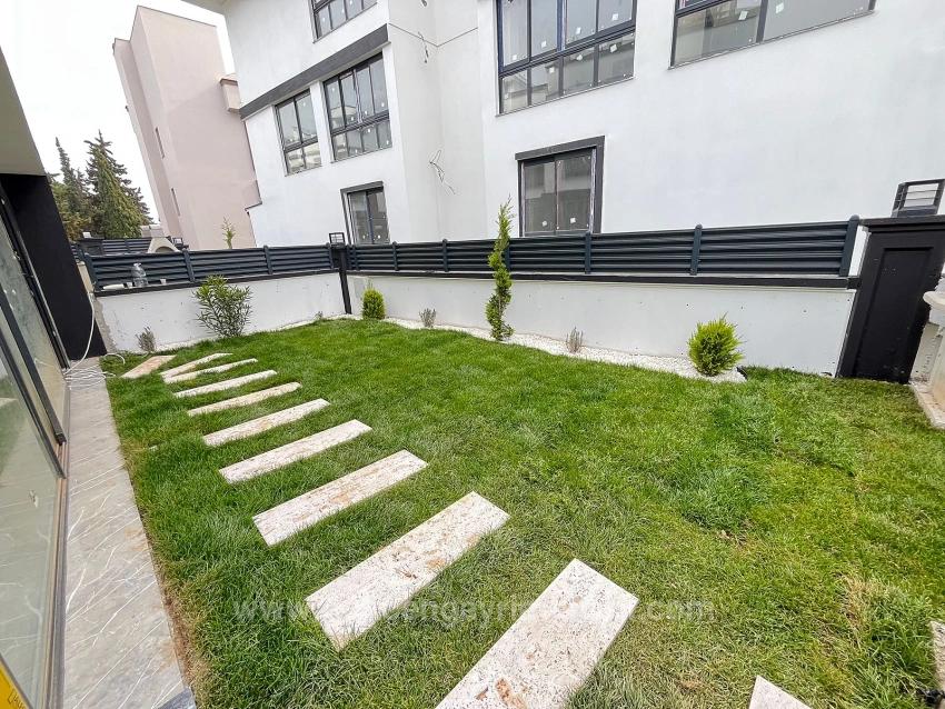 Özdere Ortamahalle Merkez'de Denize 300Mt Mesafe'de Villa!!!!