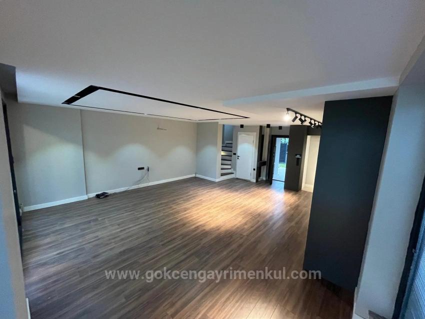 Gümüldür Deniz Tarafında Tek Müstakil Lüx Villa!!!!