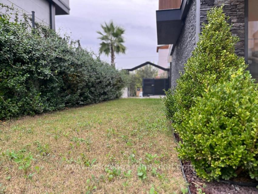 Gümüldür Deniz Tarafında Tek Müstakil Lüx Villa!!!!