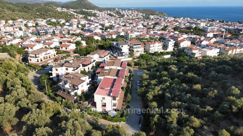 Özdere Çukuraltı Merkez'de Köşe Parsel 3+1 Villa!!