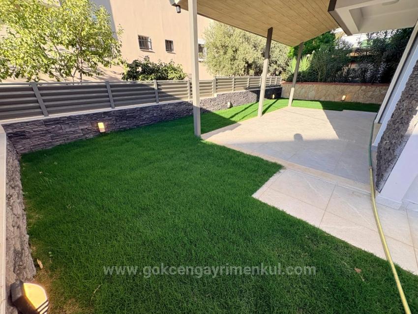 Özdere Çukuraltı Bölgesin'de Denize 80Mt Mesafe'de 3+1 Villa !!!