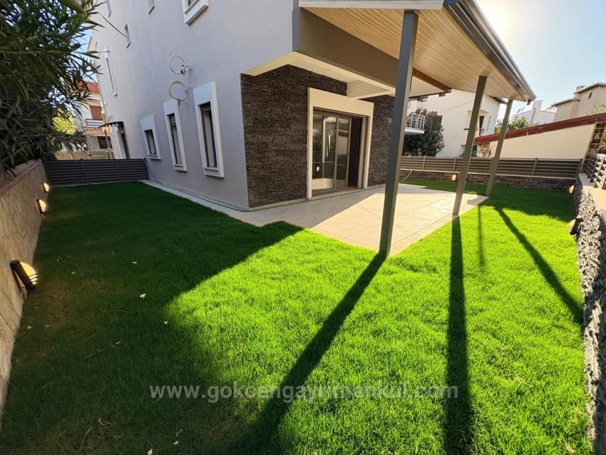 Özdere Çukuraltı Bölgesin'de Denize 80Mt Mesafe'de 3+1 Villa !!!