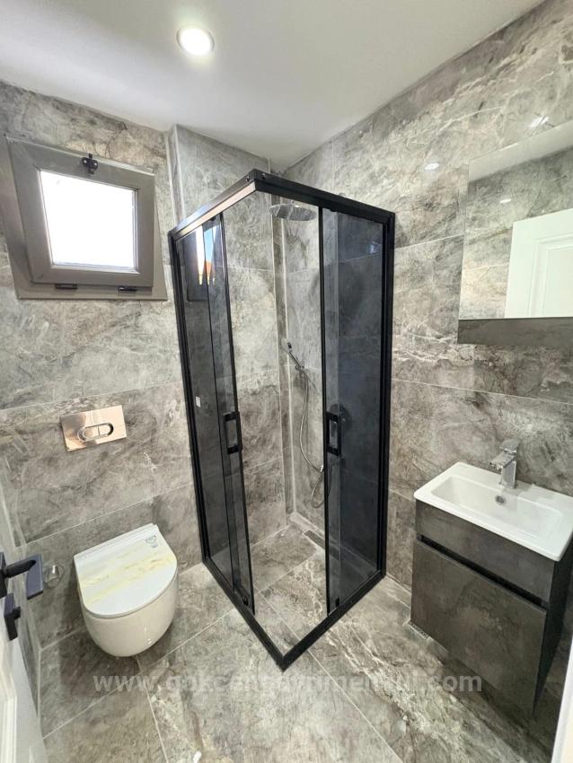 Özdere Çukuraltı Bölgesin'de Denize 80Mt Mesafe'de 3+1 Villa !!!