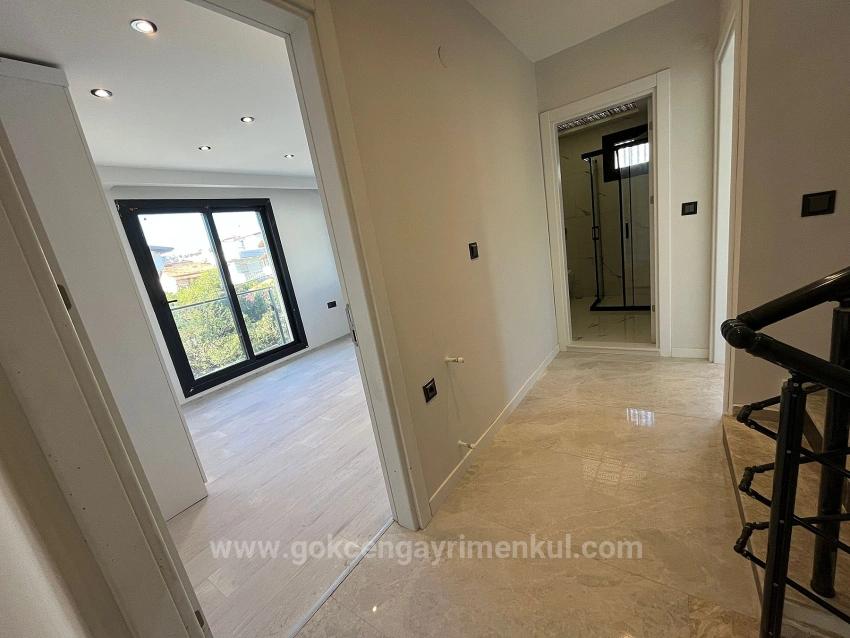 Özdere Ortamahalle Merkez'de Denize 50Mt Mesafe'de 3+1 Köşe Villa!!!