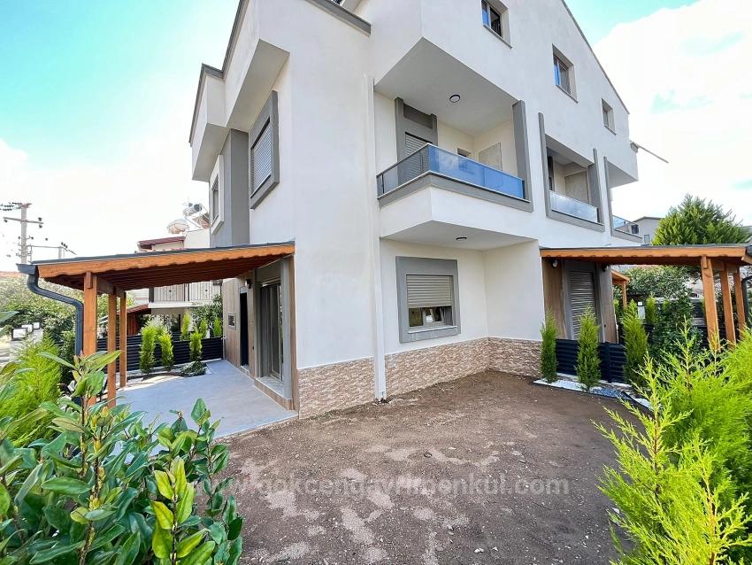 Özdere Çukuraltı Bölgesin'de Köşe Parsel Villa!!